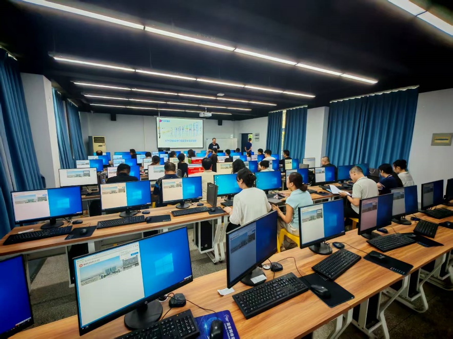 信息中心舉辦正版殺毒軟件培訓，筑牢終端安全防線